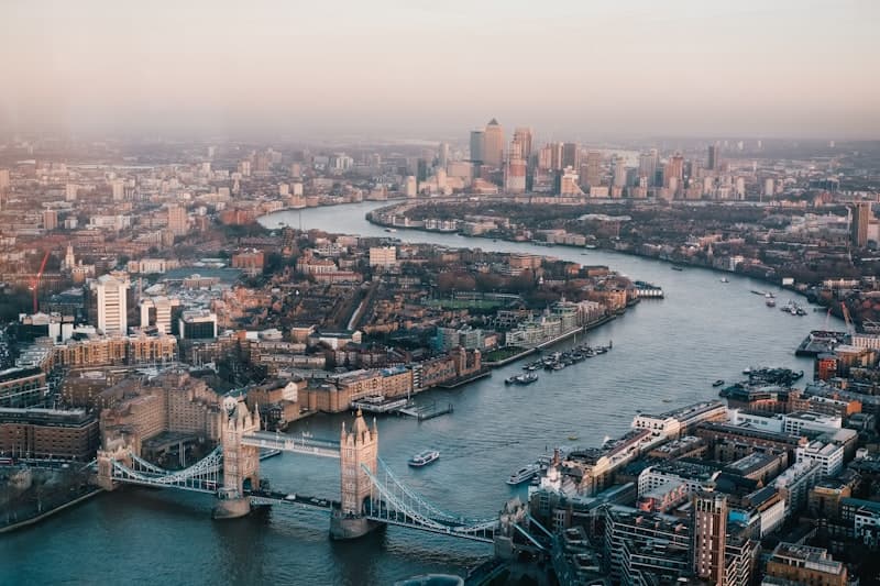 Stamp Duty: Costi Nascosti dell'Acquisto a Londra
